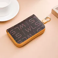 Желтый, большой