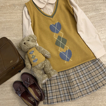 Original girl Academy style love Lingge V collar students white yellow beige sweater vest K