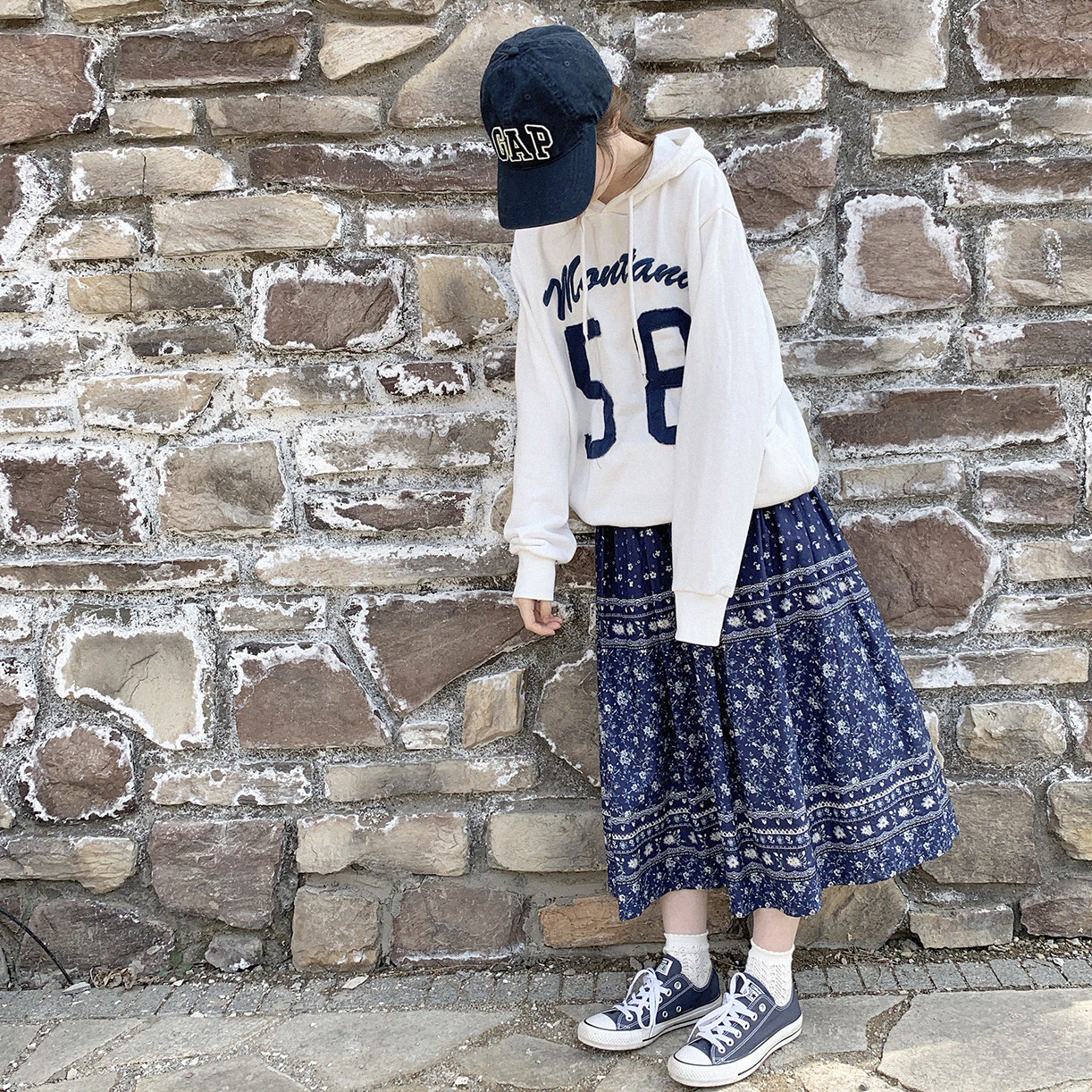 * Inventory of green flower porcelain crushed flower with elastic waist length skirt H