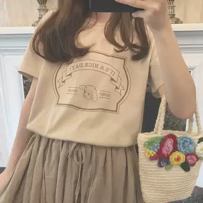 Printed vintage cute little SHEEP SHEEP letter beige short-sleeved T-shirt U
