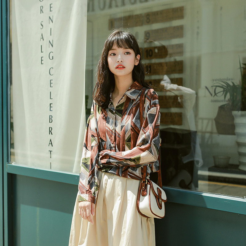 复古风潮下,2026保真库存65女衬衣为何成为军迷收藏首选?-衬衫-淘宝百科网