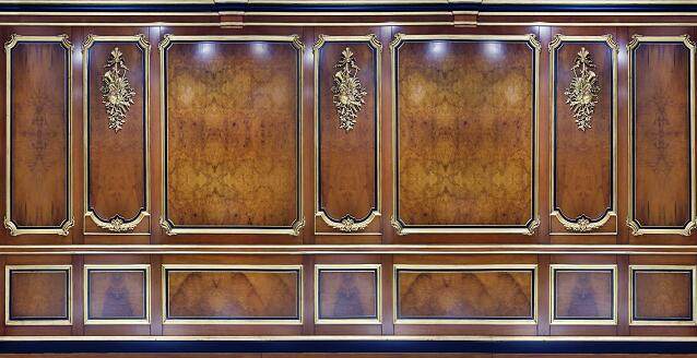 奢华法式宫廷护墙