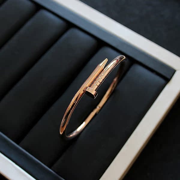 Dachang đuôi hàng hóa mạ điện bảo vệ màu kim loại hoang dã siêu flash zircon rhinestone hoa hình học vòng đeo tay phụ kiện tính khí nữ - Vòng đeo tay Cuff lac tay dep