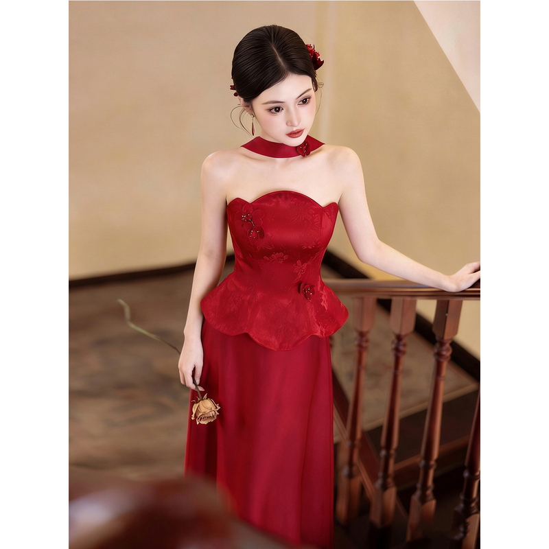 New Chinese-Style Tube Top Robe for Women, Bride 2026 New Model, High-End Wedding Engagement Toast Dress, Burgundy Evening Gown