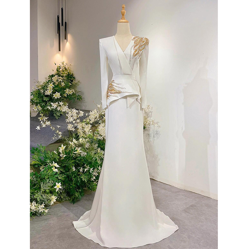 White Banquet Host Dress for Women 2026 New Style Ethnic Vocal Art Exam Evening Dress Choir Performance Costume