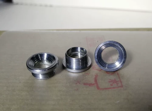 Seagull 203; красная слива HM ~ 1 и другие 120 складной камеры. Маленькие круглые окна (кнопка)