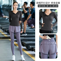 Куртка, сиреневые штаны