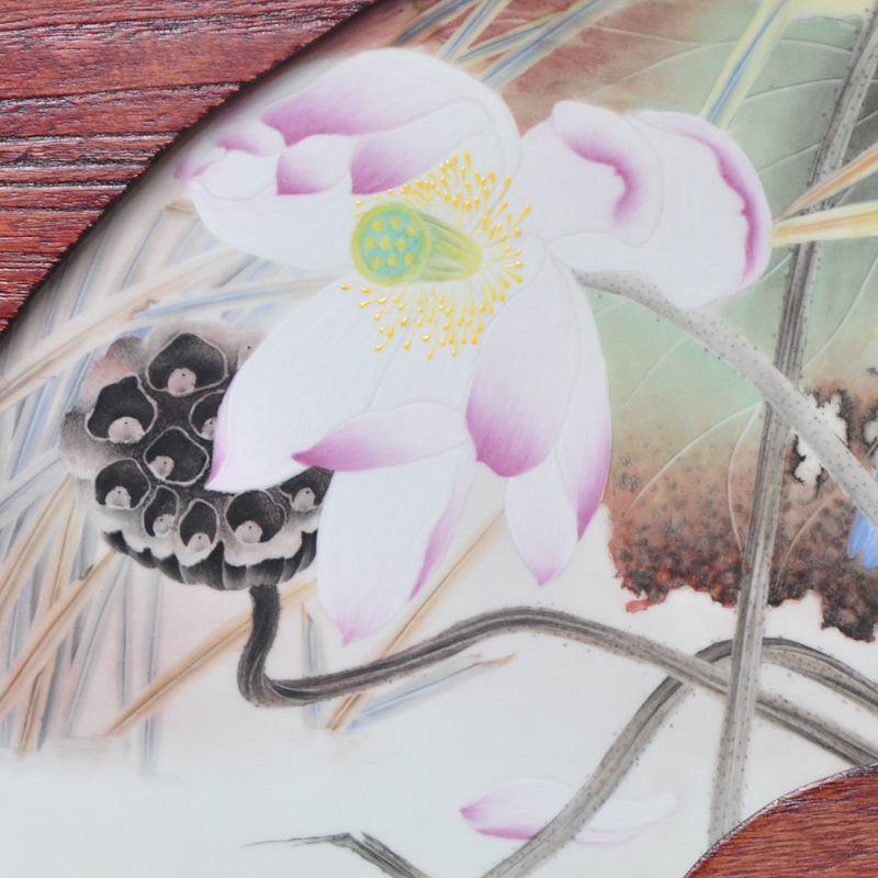Offered home - cooked adornment new color porcelain in jingdezhen famous Jin Hongxia hand - made porcelain plate painting central scroll painting traditional Chinese painting