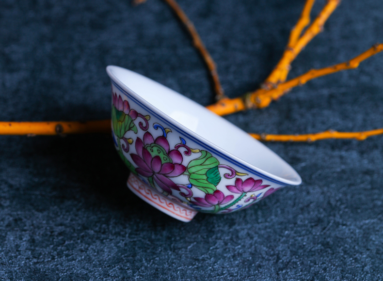 Offered home - cooked jingdezhen porcelain tea cups in hand colored enamel sample tea cup of tea, checking out ceramic bowl tea light