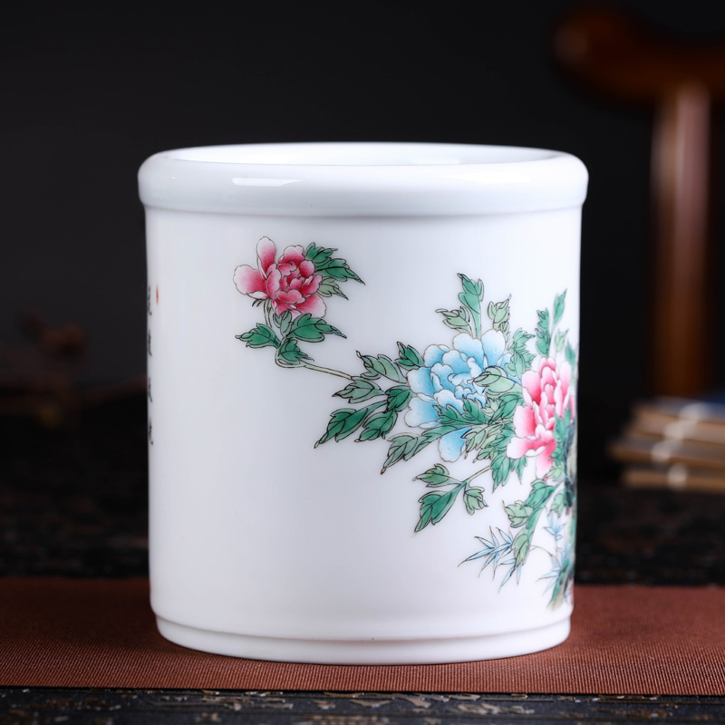 Offered home - cooked in jingdezhen porcelain "four checking ceramic furnishing articles hand - made pastel stationery pen container home decoration