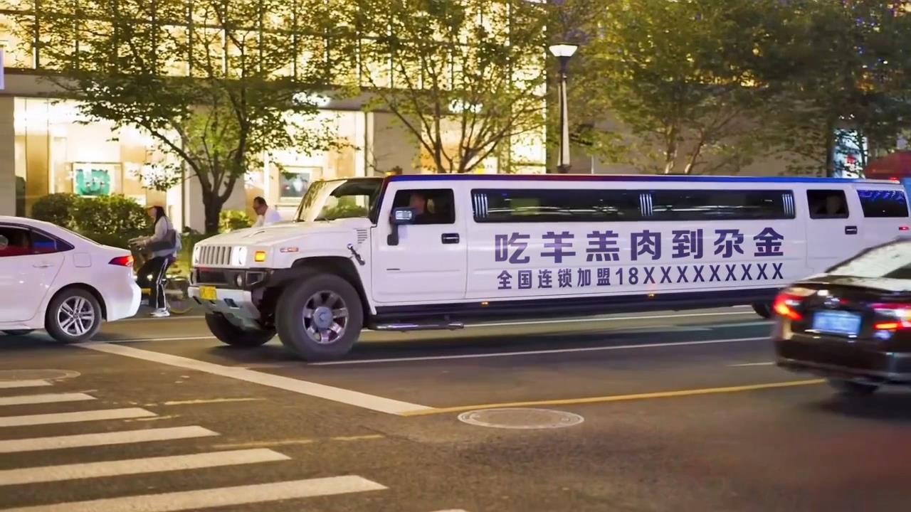 加长白色悍马第三版