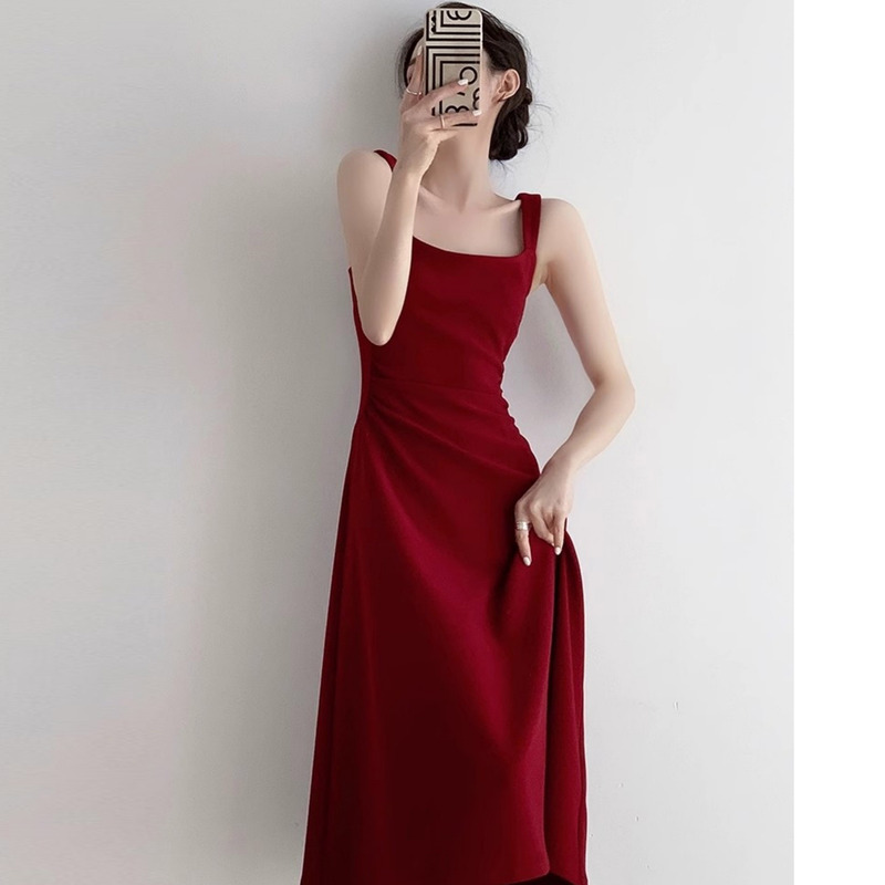 Red Square-Neck Spaghetti Strap Dress for Women, High-End Elegant Waist-Cinching Birthday Party Toast Dress, Engagement A-Line Dress Red Square-Neck Spaghetti Strap Dress for Women, High-End Elegant Waist-Cinching Birthday Party Toast Dress, Engagement A-Line Dress