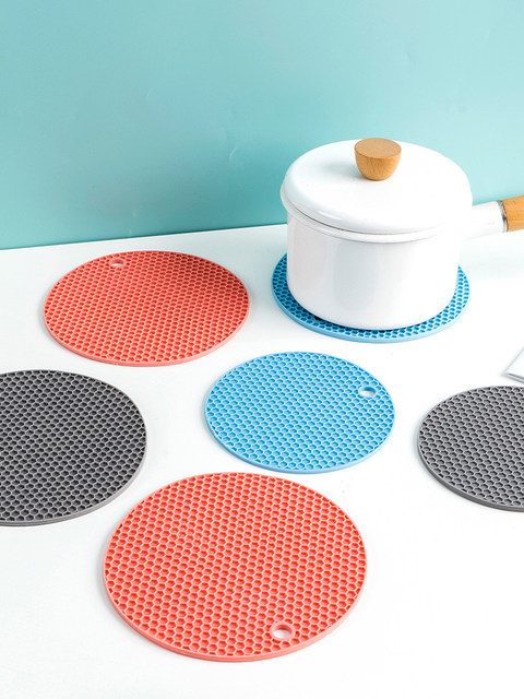 Insulated placemat Round placemat anti-scalding pot mat bowl pad coaster dining plate pad home heat resistant waterproof dining table insulation pad