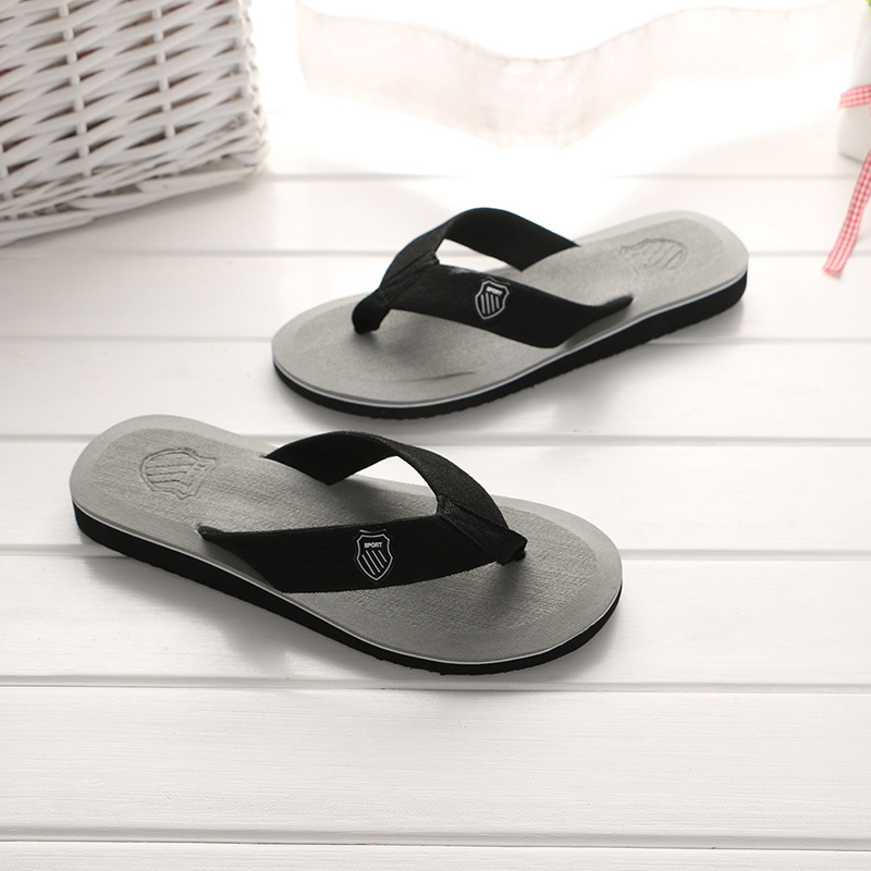 2017 người đàn ông mới của mùa hè cá tính flip-flops kéo vỏ nhỏ với cùng một bãi biển giày dép nam