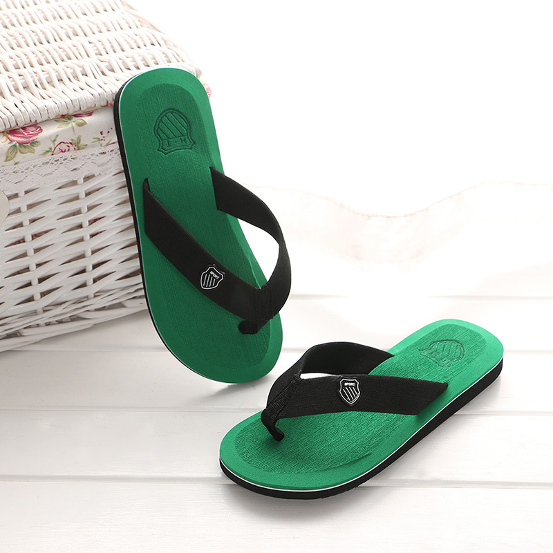 2017 người đàn ông mới của mùa hè cá tính flip-flops kéo vỏ nhỏ với cùng một bãi biển giày dép nam