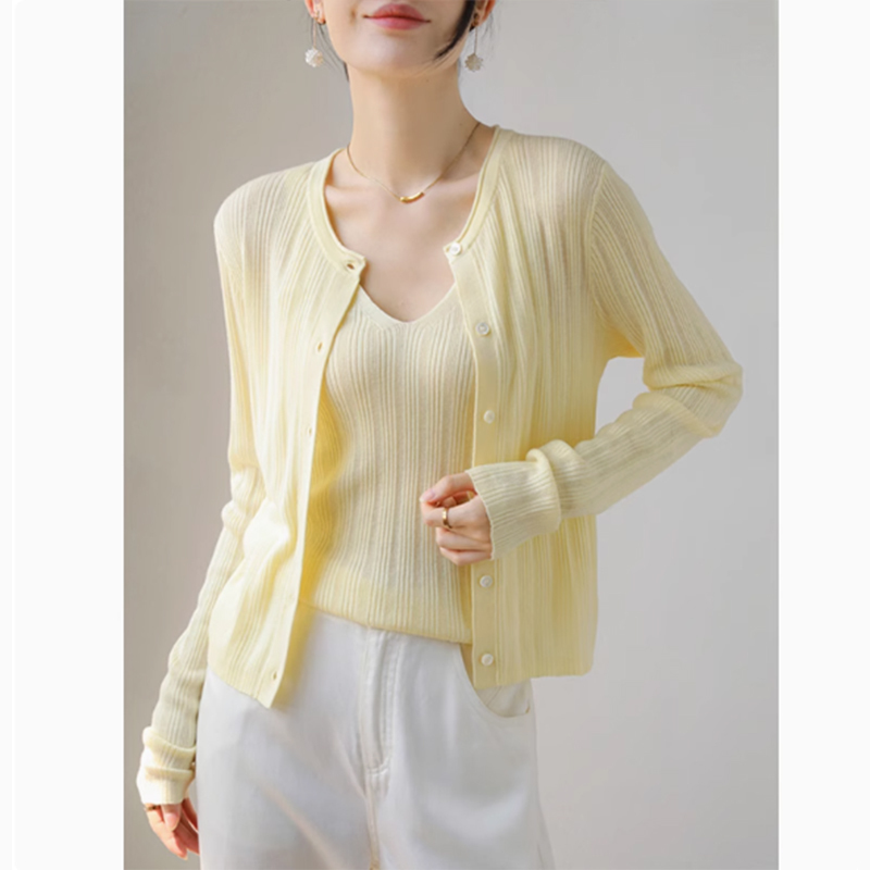 Designed Ultra-Fine Knit Cardigan for Women, Spring Slim-Fit Long-Sleeve Sweater, Petite Layering Jacket, Light Yellow Designed Ultra-Fine Knit Cardigan for Women, Spring Slim-Fit Long-Sleeve Sweater, Petite Layering Jacket, Light Yellow