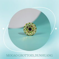 Oriental secret language Dunhuang small flower literary badge brooch gift original flower alloy texture decoration exquisite metal