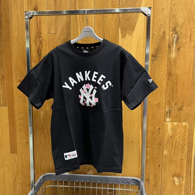 New Ear 26 Autumn and Winter Men's Letter Logo Printed Round Neck Short-Sleeved T-Shirt 00470 Hong Kong It Counter New Ear 26 Autumn and Winter Men's Letter Logo Printed Round Neck Short-Sleeved T-Shirt 00470 Hong Kong It Counter