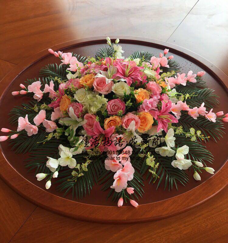 Hotel table flower Hotel round table turntable Electric table Lyndhurst decoration Hotel table flower Silk flower fake flower turntable flower