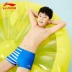 Quần bơi trẻ em Li Ning quần boxer nam bảy màu cho bé trai quần bơi thanh niên quần bơi nước nóng bộ đồ tắm mùa xuân - Bộ đồ bơi của Kid Bộ đồ bơi của Kid