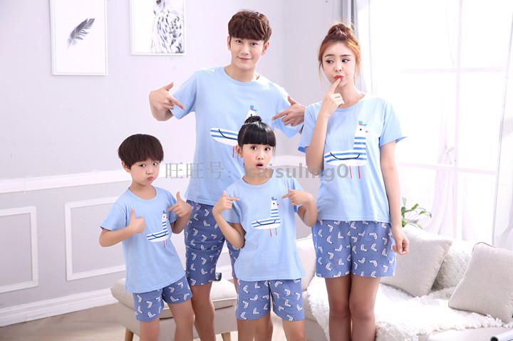 Mùa hè mới cha mẹ trẻ con cotton đồ ngủ ngắn tay hoạt hình nam nữ dễ thương bộ đồ ngủ nhân vật hoạt hình