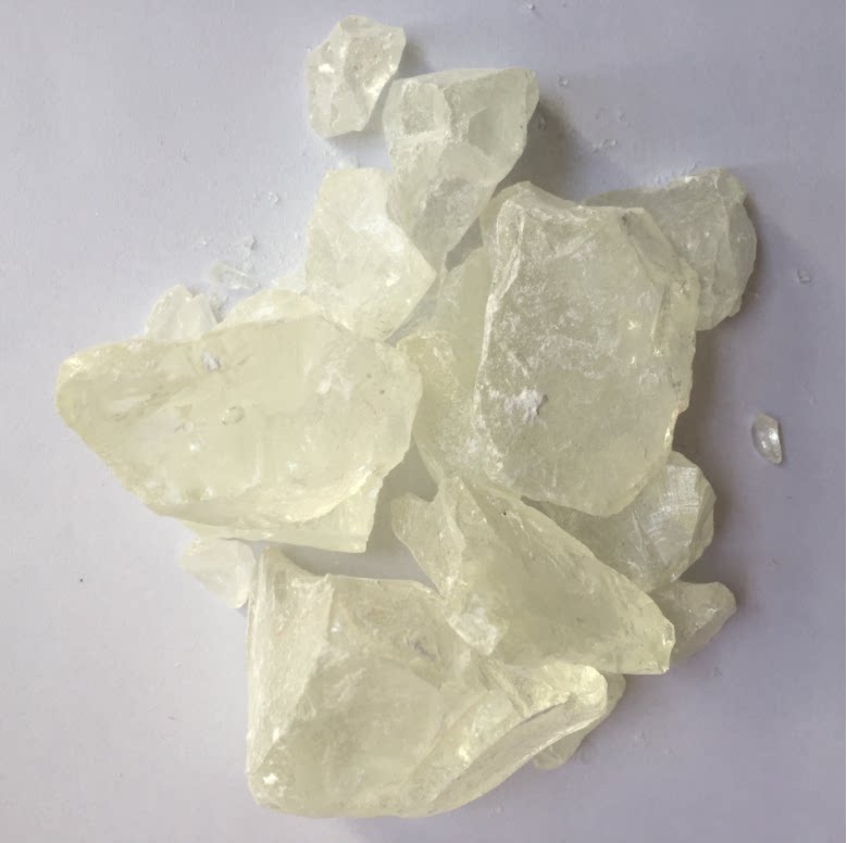 醇溶精制达玛树脂可提高附着力改善膜层韧度及增加光泽度防止黄变