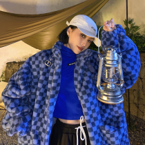 How to foam American vintage vintage Chessboard Grid Brown Sheep Lamb Fur Coat Female Autumn Winter Loose Plush Blouse