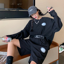 He Yimo leisure sports suit female Spring and Autumn New loose long sleeve T-shirt casual shorts five-piece pants two-piece set