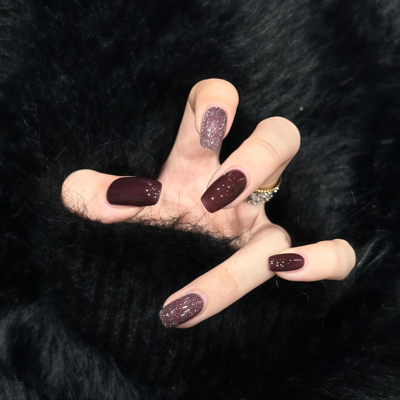 2026 New Style Purple Handmade Wearable Nails, Sparkling Blackcurrant Purple, Brightening Complexion, Elegant Fake Nails, Popular on Xiaohongshu 2026 New Style Purple Handmade Wearable Nails, Sparkling Blackcurrant Purple, Brightening Complexion, Elegant Fake Nails, Popular on Xiaohongshu