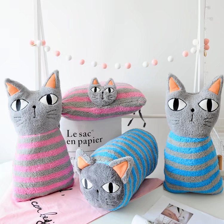 Special clearance Japanese cute expression big eye cat pillow cushion waist pillow