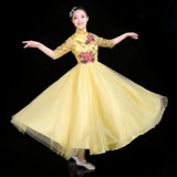 Открытие танцевальной юбки исполнение женщин Новые атмосферные песни танцевальные танце