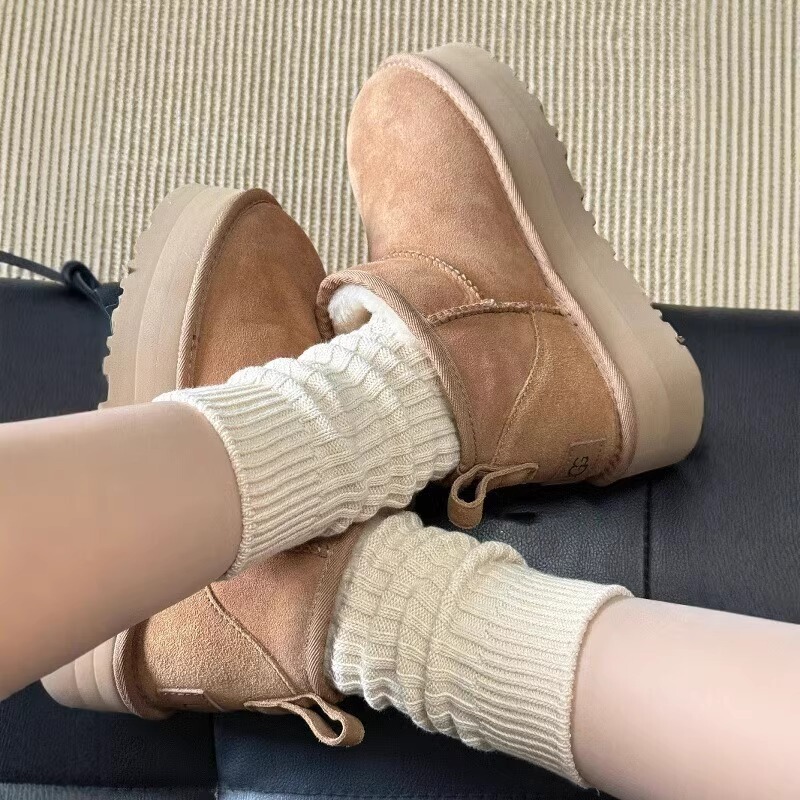 Ahhhh! Thick Knit Socks and Ugg Snow Boots Are a Perfect Match! the Texture Is Super Good~ a Must-Have for Autumn and Winter, Versatile Style