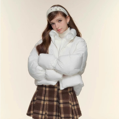 羽绒服2023新冬季韩版小众设计短款时尚小个子白鸭绒面包服外套女