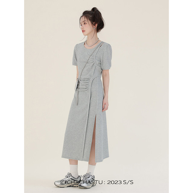 CHACHASTU ພາກຮຽນ spring ແລະ summer retro slit ສີດໍາ dress ແຂນສັ້ນຂອງແມ່ຍິງ skirt ສີດໍາເລັກນ້ອຍແອວ slimming knitted skirt