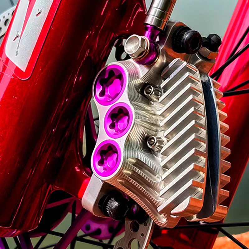 Dnis Is Suitable for Dainese V6 Six-Piston Hydraulic Brake Mountain Bike Disc Brake, Qulong Downhill Light Bee Brake Dnis Is Suitable for Dainese V6 Six-Piston Hydraulic Brake Mountain Bike Disc Brake, Qulong Downhill Light Bee Brake