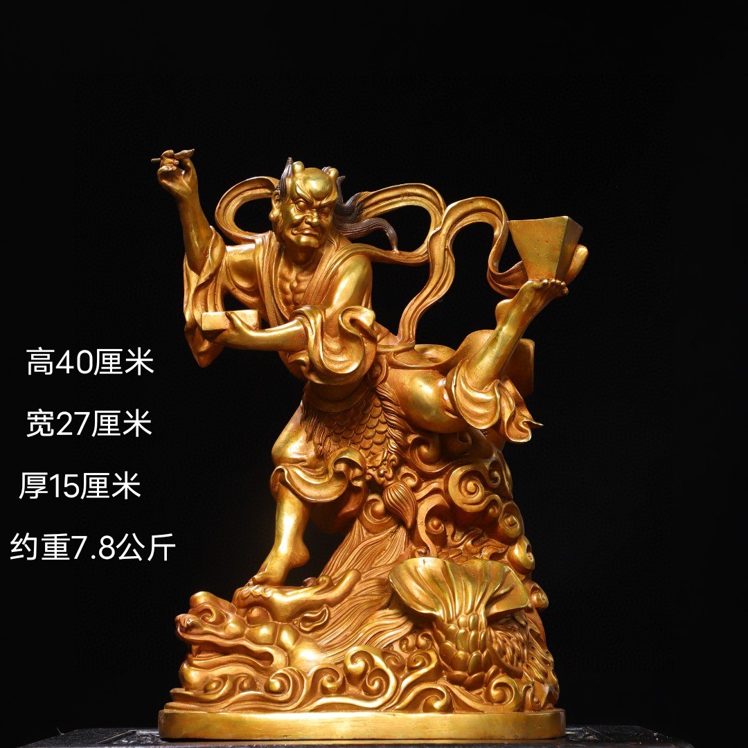 Antiques and miscellaneous collections, the Great Sun Tathagata Buddha, pure copper Guanyin bronze ware, Buddhist household Buddhist halls, various Buddha statues and ornaments