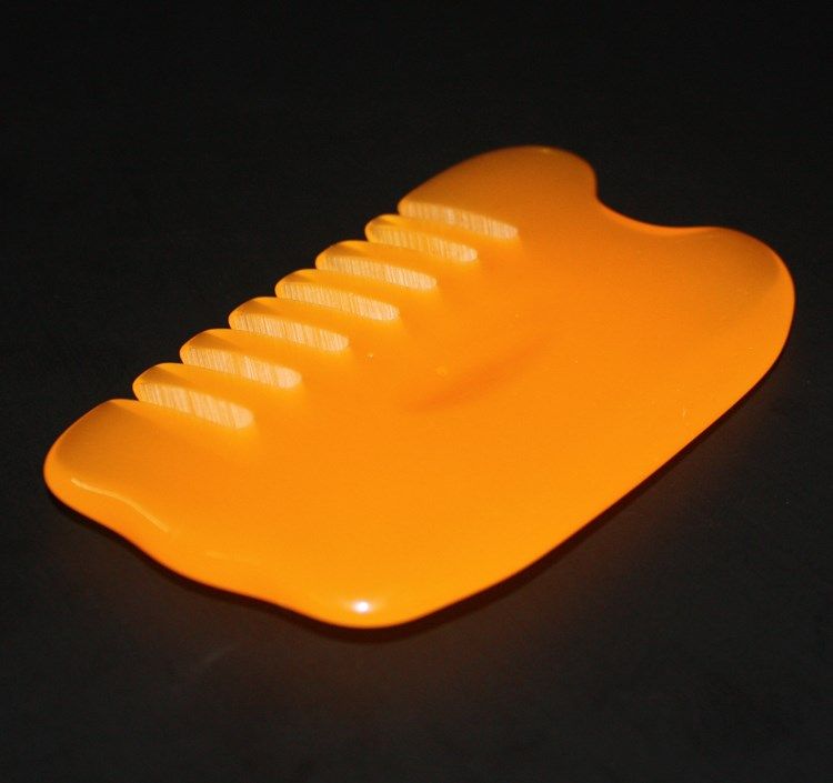 Yellow resin scraping comb, head hair, hair loss, whole body scraping board massage to clear the meridians