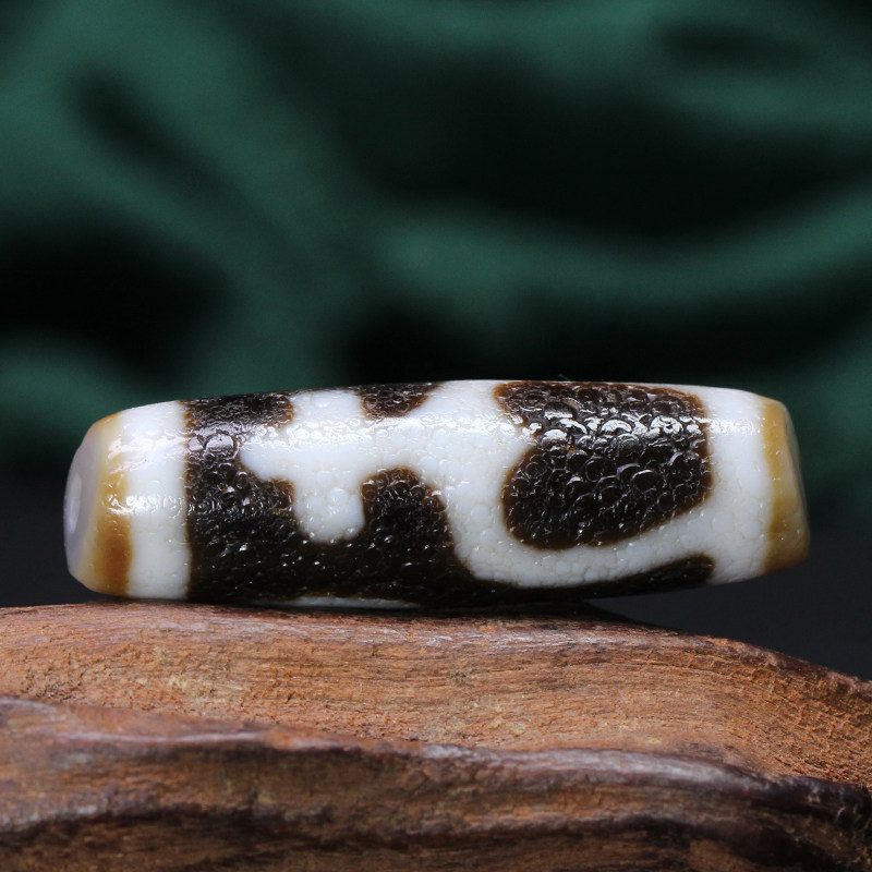 上肯老礦天珠‼️西蔵老礦吉祥古代天珠精巧復元