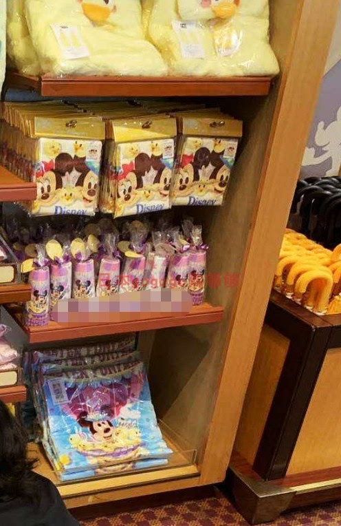 In Stock Japan Tokyo Disney 2020 Easter Rabbit Chicken Piyo Nail Clippers Face Towel Handkerchief In Stock Japan Tokyo Disney 2020 Easter Rabbit Chicken Piyo Nail Clippers Face Towel Handkerchief