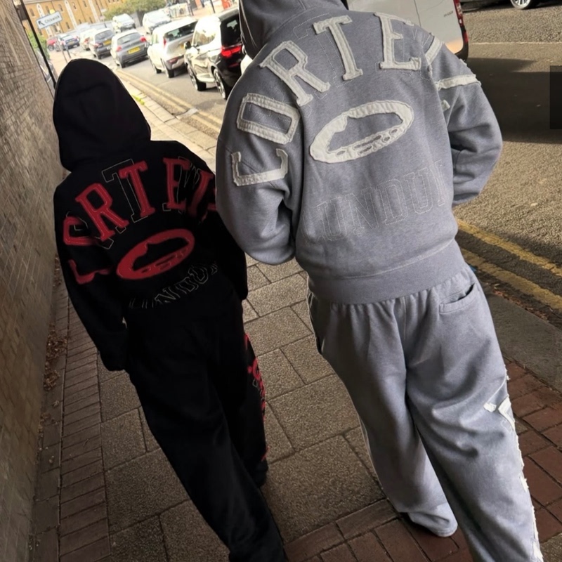 Corteiz Letter Patch Embroidered Zip-Up Hoodie Hip-Hop Cozy Zip Sports Straight-Leg Sweatpants Set