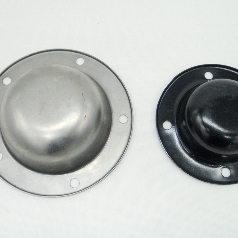 Suitable for the liberation of J6 hub cover free J6L shaft head cover front axle anti-dust cover J6 cast iron shaft head cover
