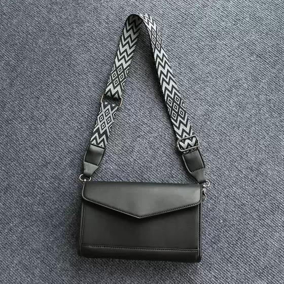 2024 New Hard Leather Shaped Bag, Unisex Ribbon Bag, Black Envelope Bag, Small Square Bag, Men's Crossbody Bag