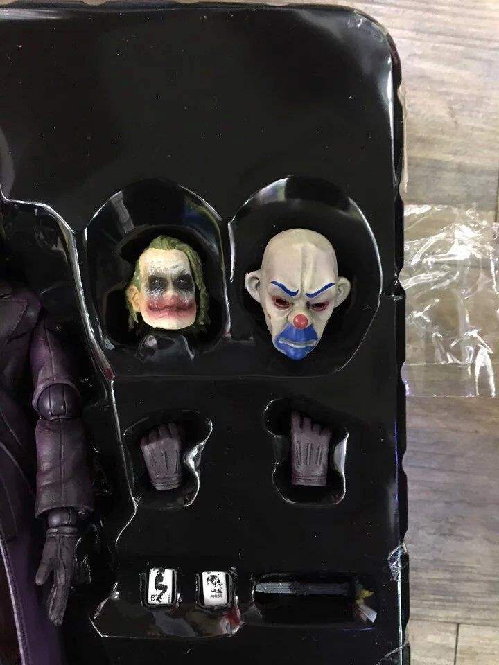 Bán chạy nhất ARTS thay đổi PA thay đổi Batman Dark Knight Night God Uprising Clown có thể làm điều đó - Capsule Đồ chơi / Búp bê / BJD / Đồ chơi binh sĩ bup be