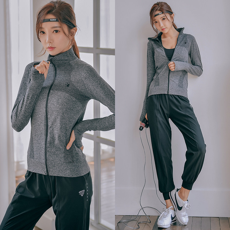 Fitness clothes female net celebrity quick-drying clothes morning running gym sports suit women's long-sleeved slimming yoga clothes spring and summer