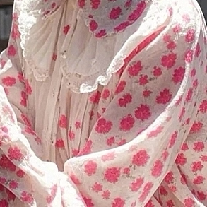 Authentic Gejia New 2026 Spring French Niche Retro Doll Collar Lace Floral Shirt Women's Lace-Trimmed Top