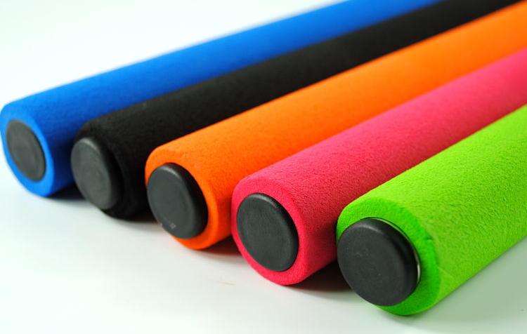 Hot theo dõi và lĩnh vực thiết bị thể thao gỗ dùi cui sprint cạnh tranh sponge xử lý abs dùi cui baton lãnh đạo mua xà đơn gắn cửa