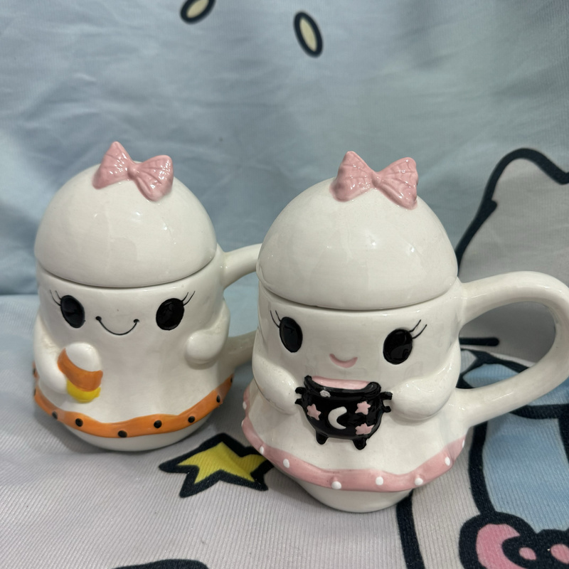 Ceramic Creative Halloween Ghost Mug with Lid for Couples, Creative Home Decor, Cute Holiday Gift Coffee Cup