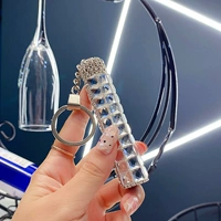 Прозрачный