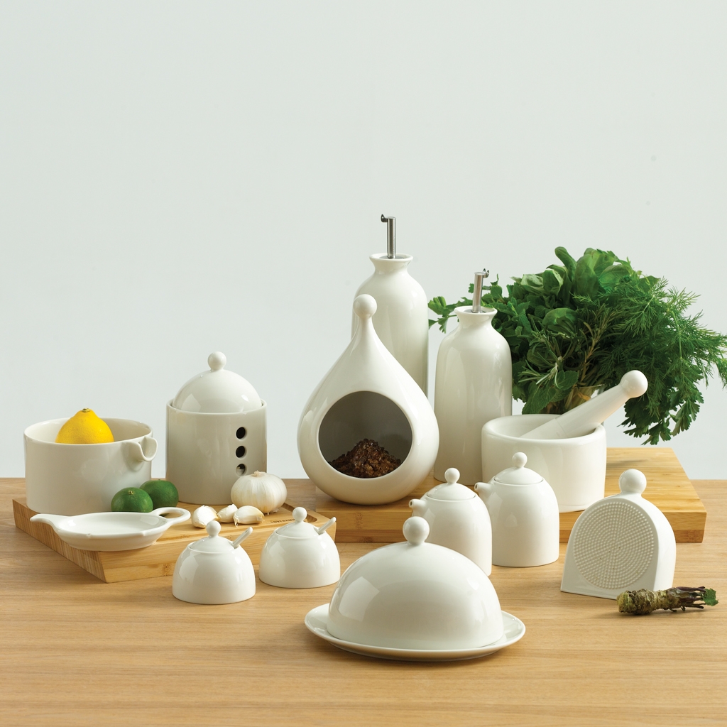 Loveramics love Mrs + household kitchen hollow out his mind piggy bank ginger garlic pepper pot