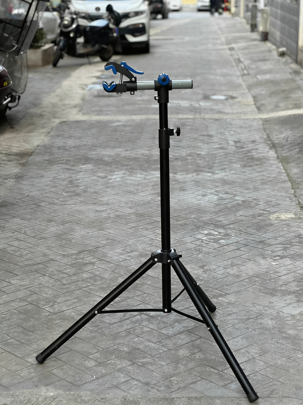 Bicycle Repair Stand, Mountain Bike Repair Stand, Road Bike Parking Display Stand, Foldable Fixed Workbench, Adjustment Stand Bicycle Repair Stand, Mountain Bike Repair Stand, Road Bike Parking Display Stand, Foldable Fixed Workbench, Adjustment Stand